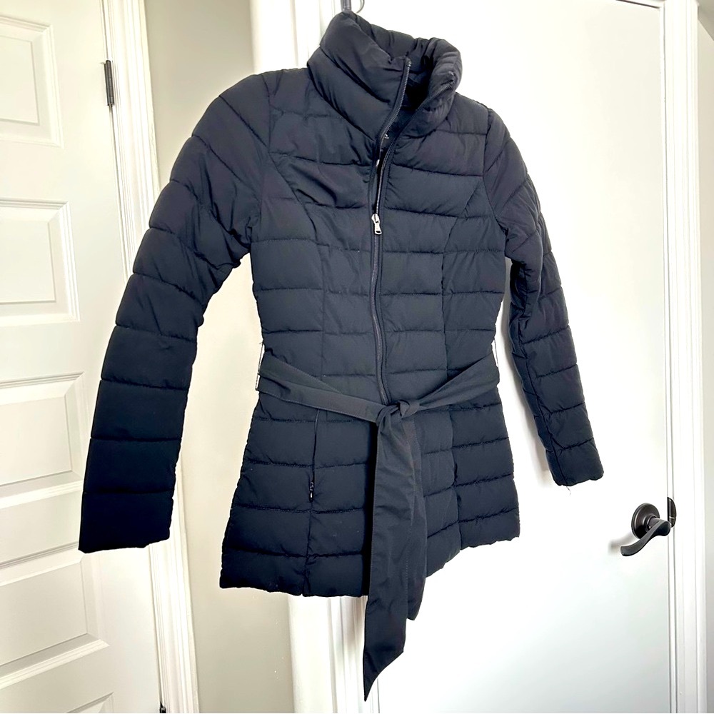 GUESS Elysia Puffer Jacket Size XS Black